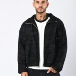 Campera boxy camuflado negro jean rigido