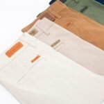 Pantalon chino semi-chupin gabardina