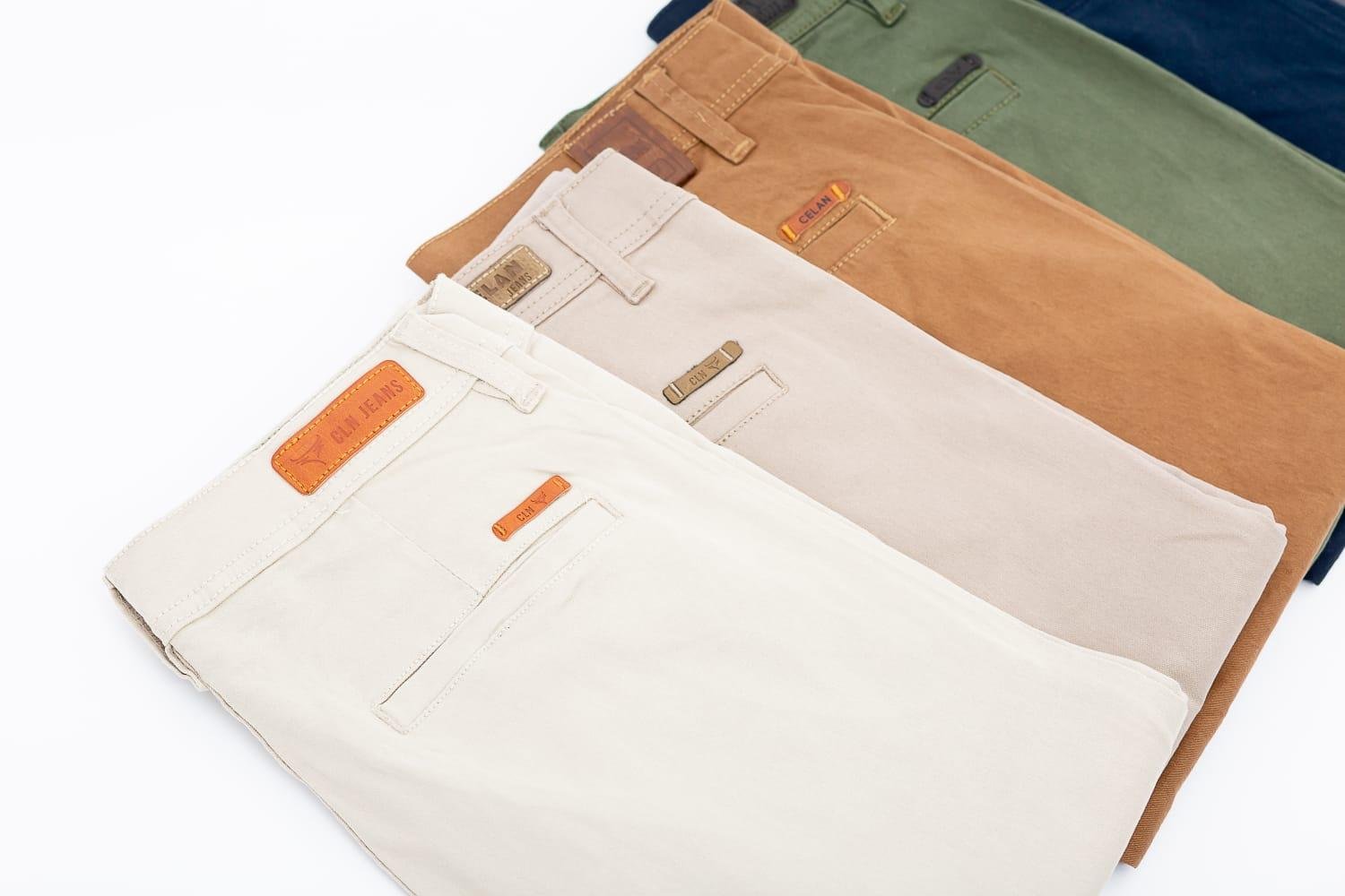 980ef69d-88b3-4814-a43f-216e41c4d265 Pantalon chino talle especial semi chupin gabardina - Imagen 1