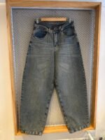 Extra baggy oxido jean rígido