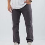 Recto clásico gris gabardina rígido